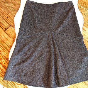 United Colors of Benetton Wool Herringbone Tweed Knee Length Skirt in Warm Brown